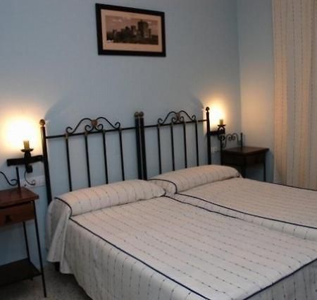 Hotel Don Juan El Coronil Kültér fotó